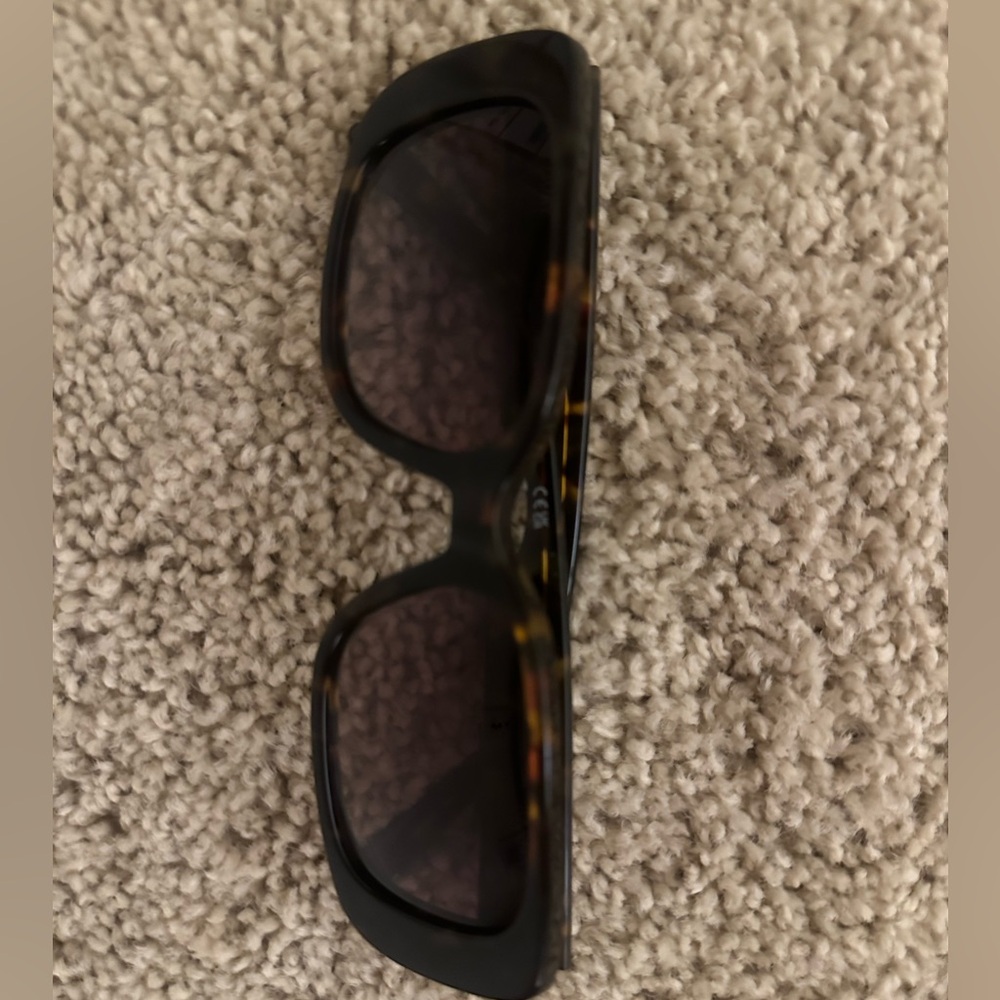 Quay Australia Sunglasses "Karma" Neutral tort/Brown - Picture 4 of 5